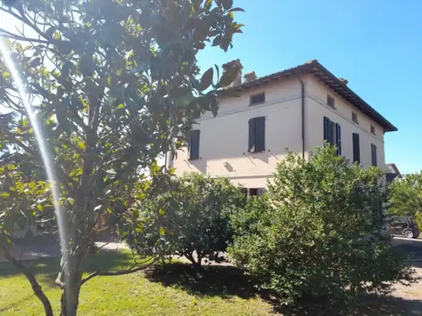 Castiglione del Lago property