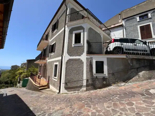 Santa Domenica Talao property