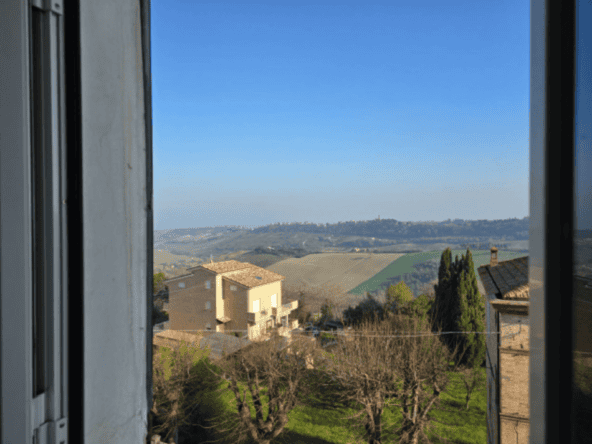 Lapedona property